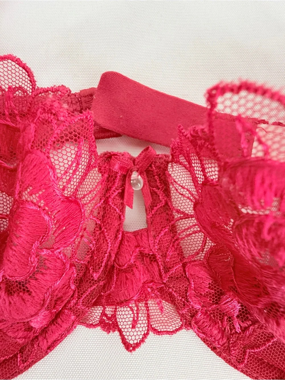 Victoria’s Secret Size 34C Angels Red Lace Demi Bra